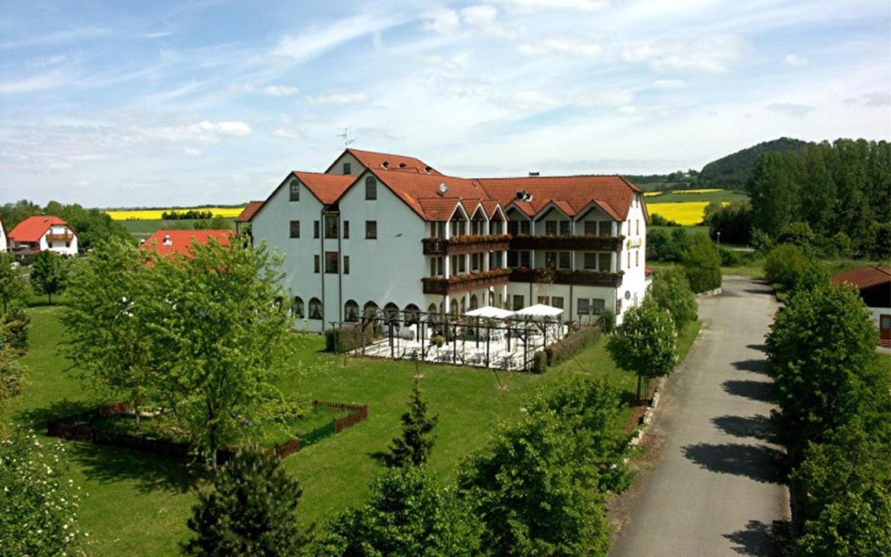 Hotel Restaurant Goger Hassfurt Bagian luar foto